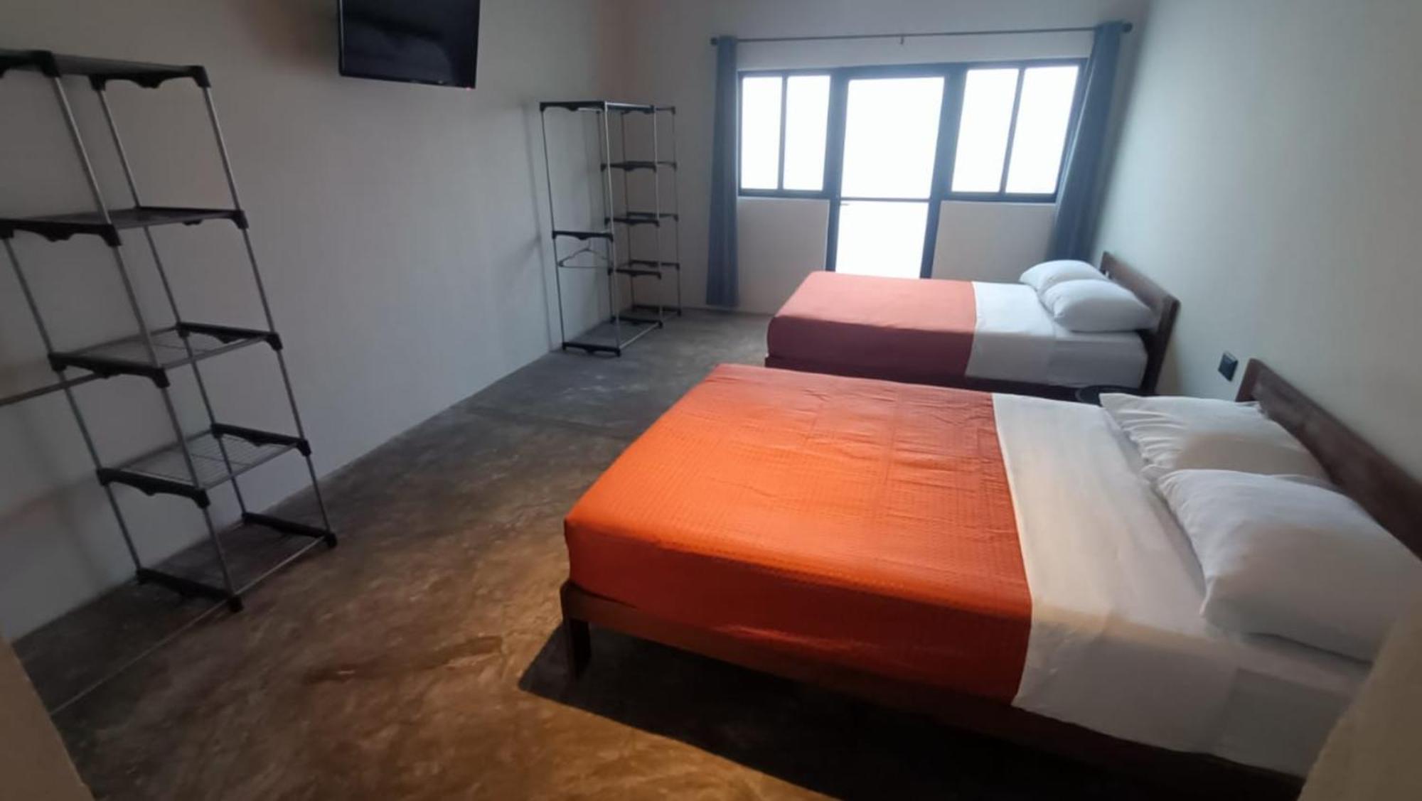 Aparthotel Xuva à Mérida Extérieur photo