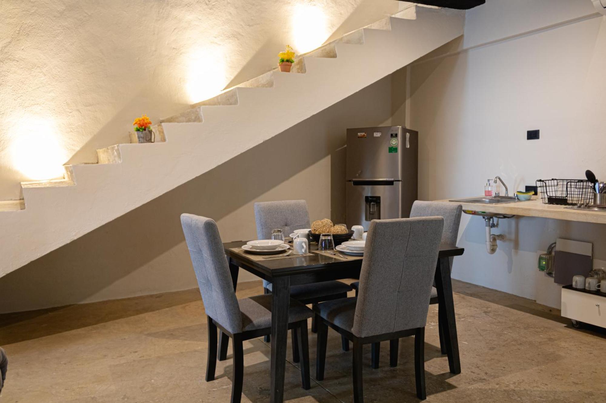 Aparthotel Xuva à Mérida Extérieur photo
