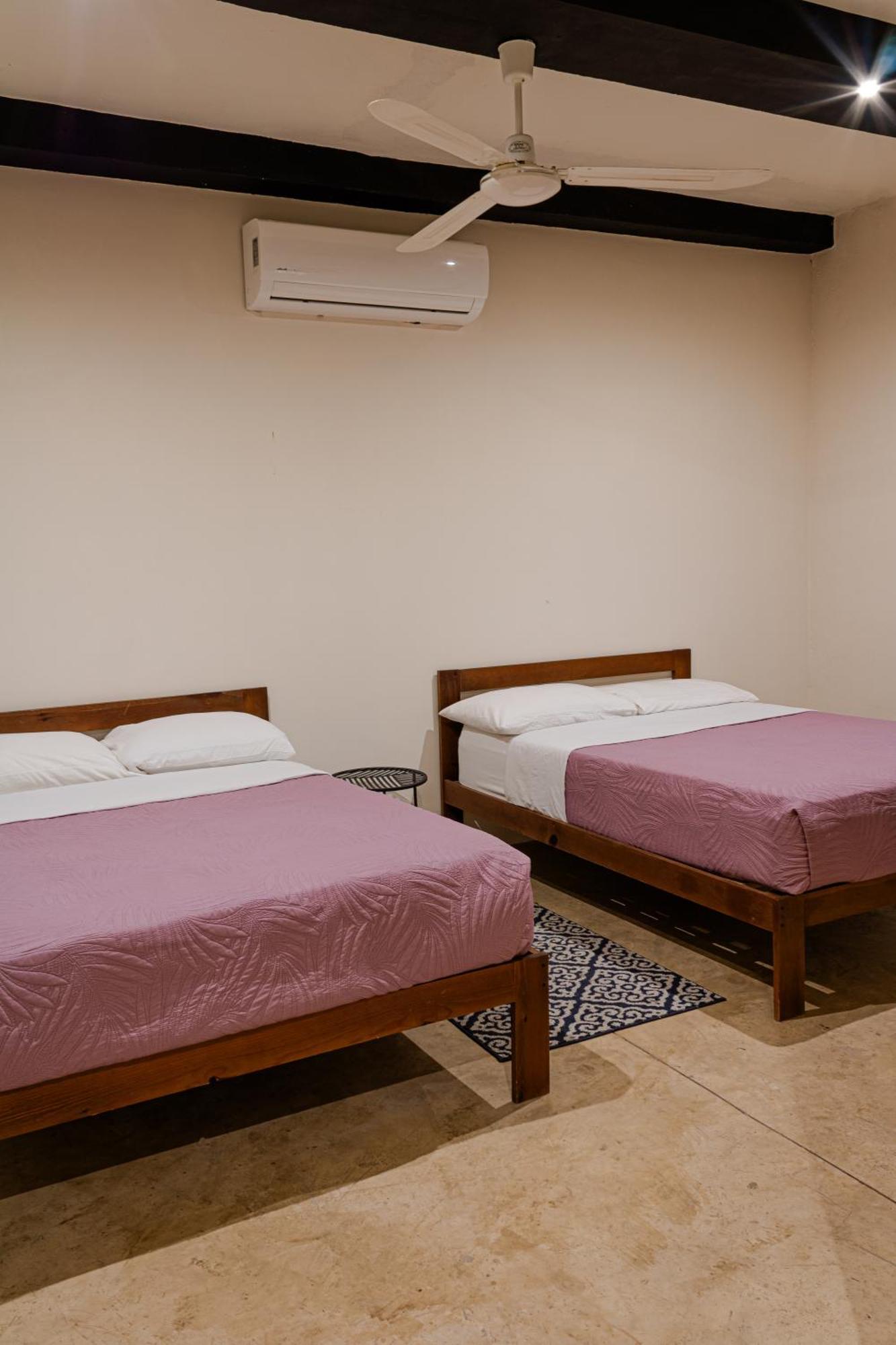 Aparthotel Xuva à Mérida Extérieur photo